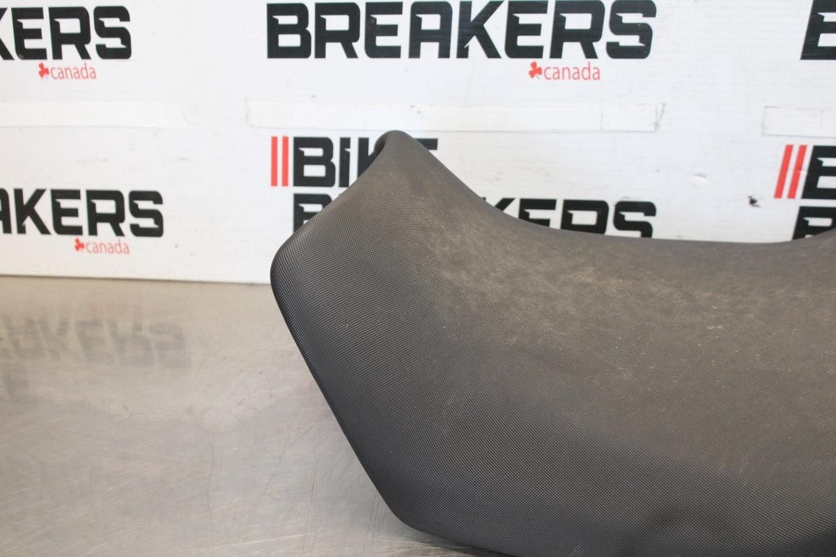 19 BMW F750GS FRONT REAR SEAT SADDLE BB938