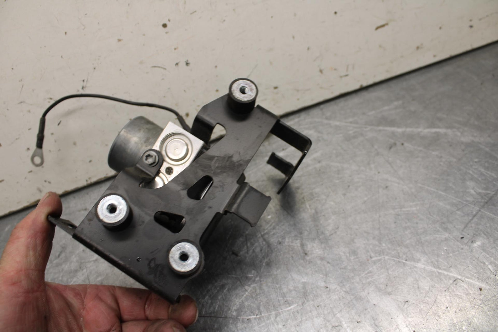 16-18 KTM 690 DUKE ABS PUMP UNIT MODULE BB631