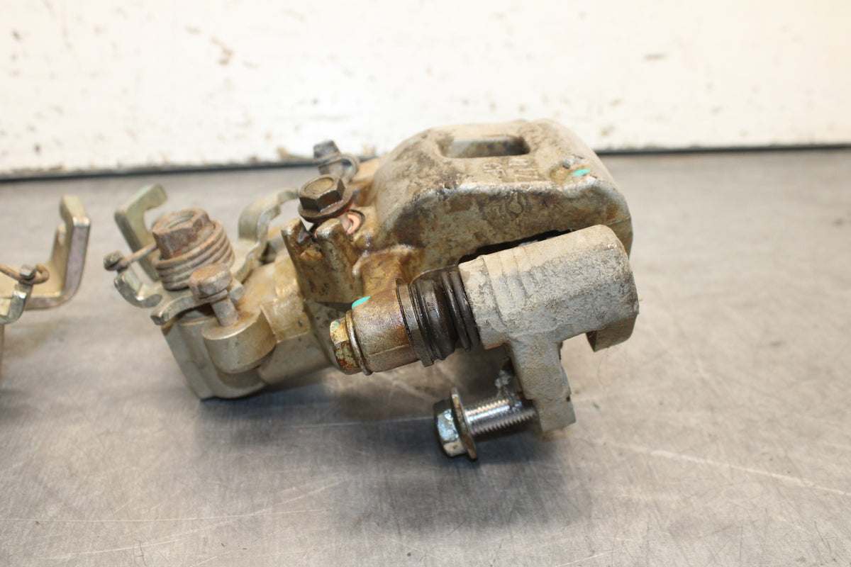 20-24 CF-MOTO CFORCE 600 TOURING REAR BACK BRAKE CALIPER SET PAIR  BB715