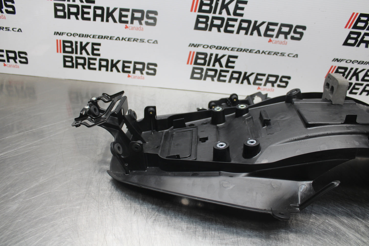 23-24 KAWASAKI NINJA ZX14R NEW!! REAR TAIL UNDERTAIL FAIRING COWL FENDER BB169