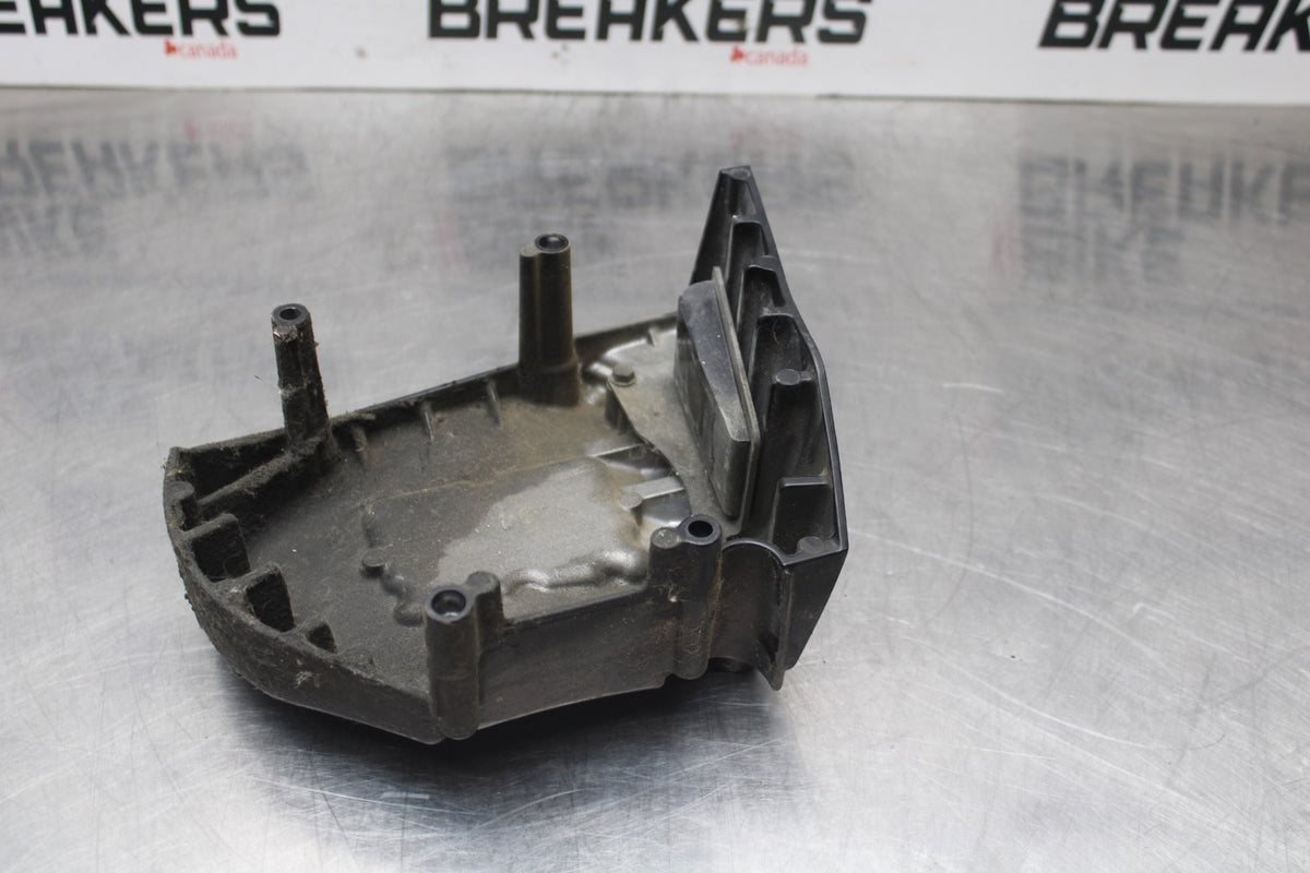 06 KAWASAKI VULCAN 900 ENGINE SPROCKET PULLEY COVER BB799