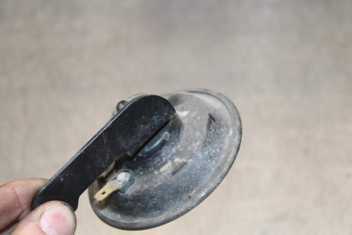 04-05 KAWASAKI NINJA ZX10R HORN SIGNAL BB163