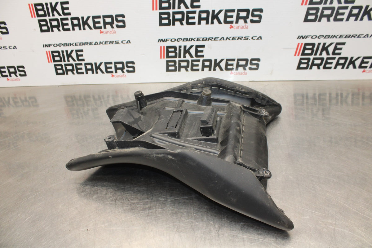 12-14 BMW S1000RR FRONT DRIVERS SEAT PAD SADDLE PILLION BB204