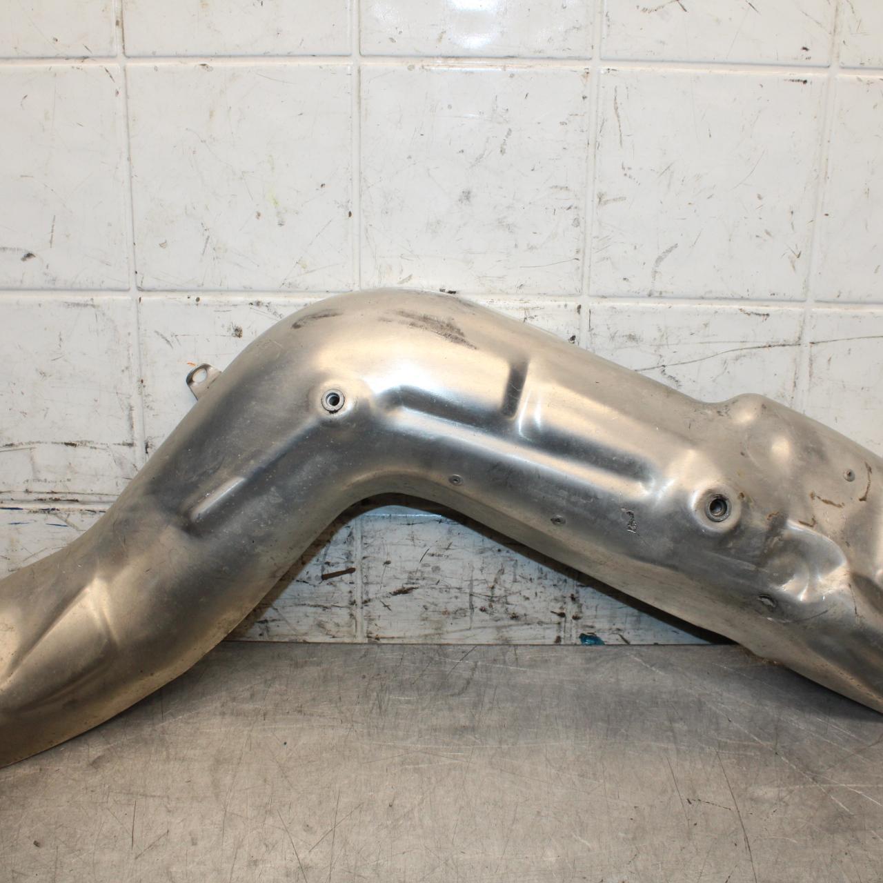 2005 Honda CBR600RR REAR BACK MUFFLER EXHAUST PIPE COVER HEAT SHIELD  BB564