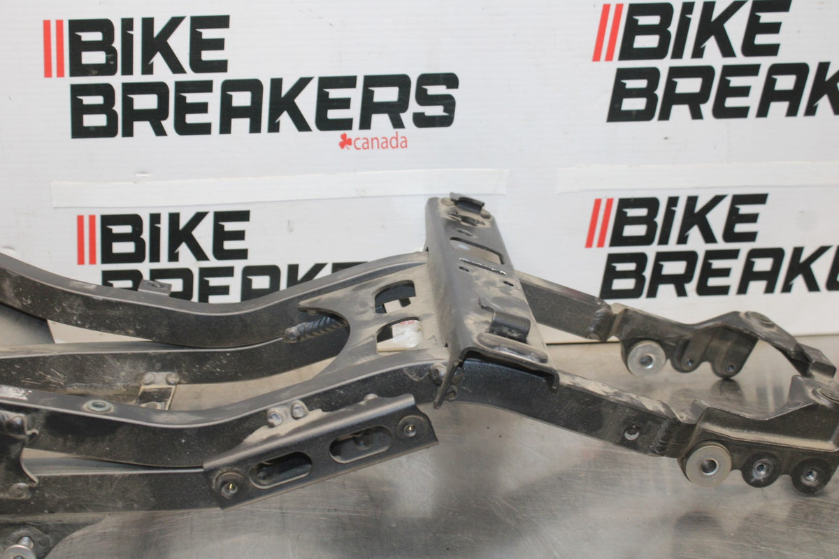 05-06 KAWASAKI NINJA ZX6R REAR SUBFRAME BACK SUB FRAME BB877