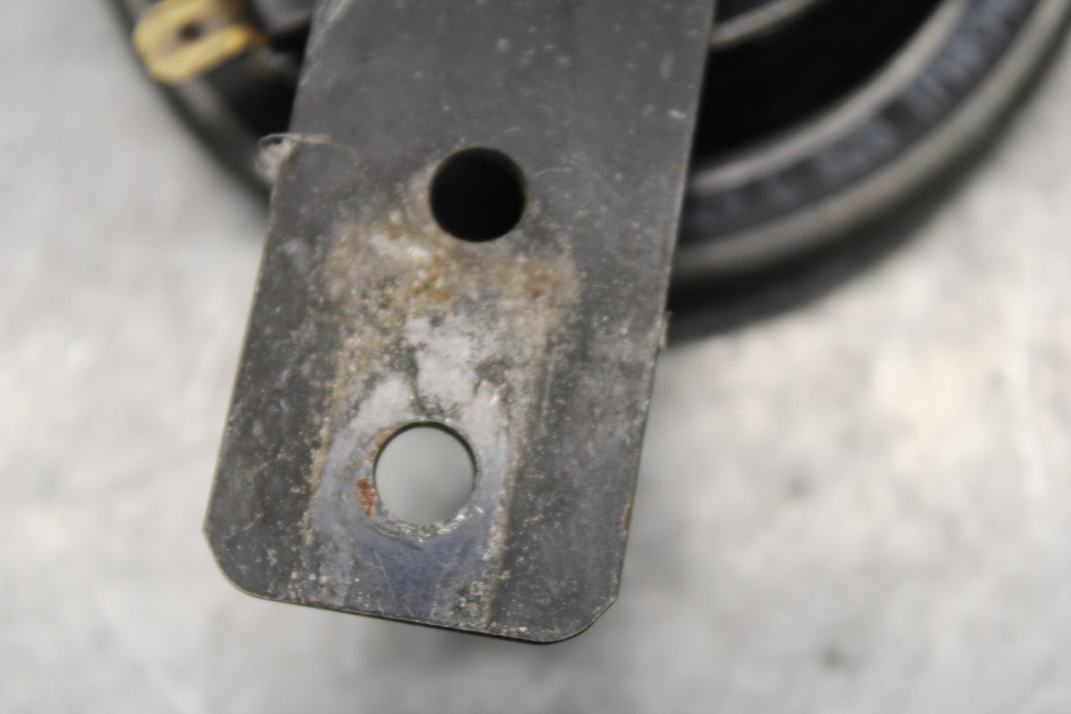04-12 HONDA ST1300A HORN SIGNAL (ITEM A) BB669