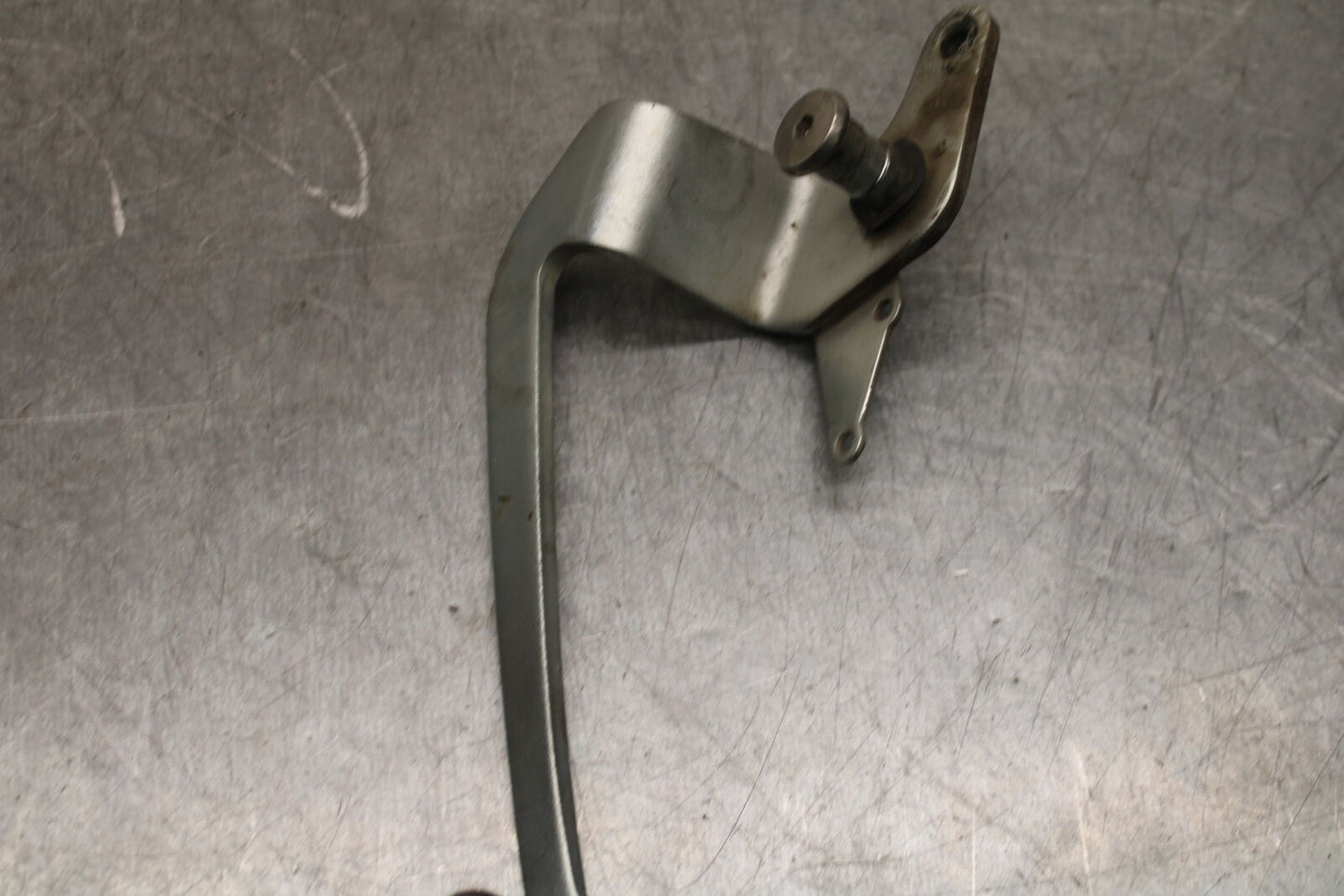 09-15 YAMAHA FZ6R SHIFTER PEDAL BB719