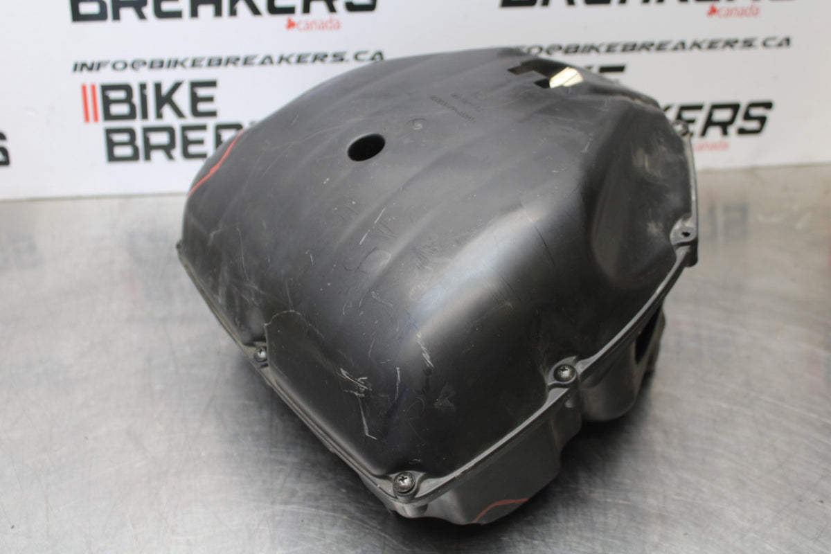 01-06 HONDA CBR600F4I AIRBOX AIR INTAKE FILTER BOX BB185