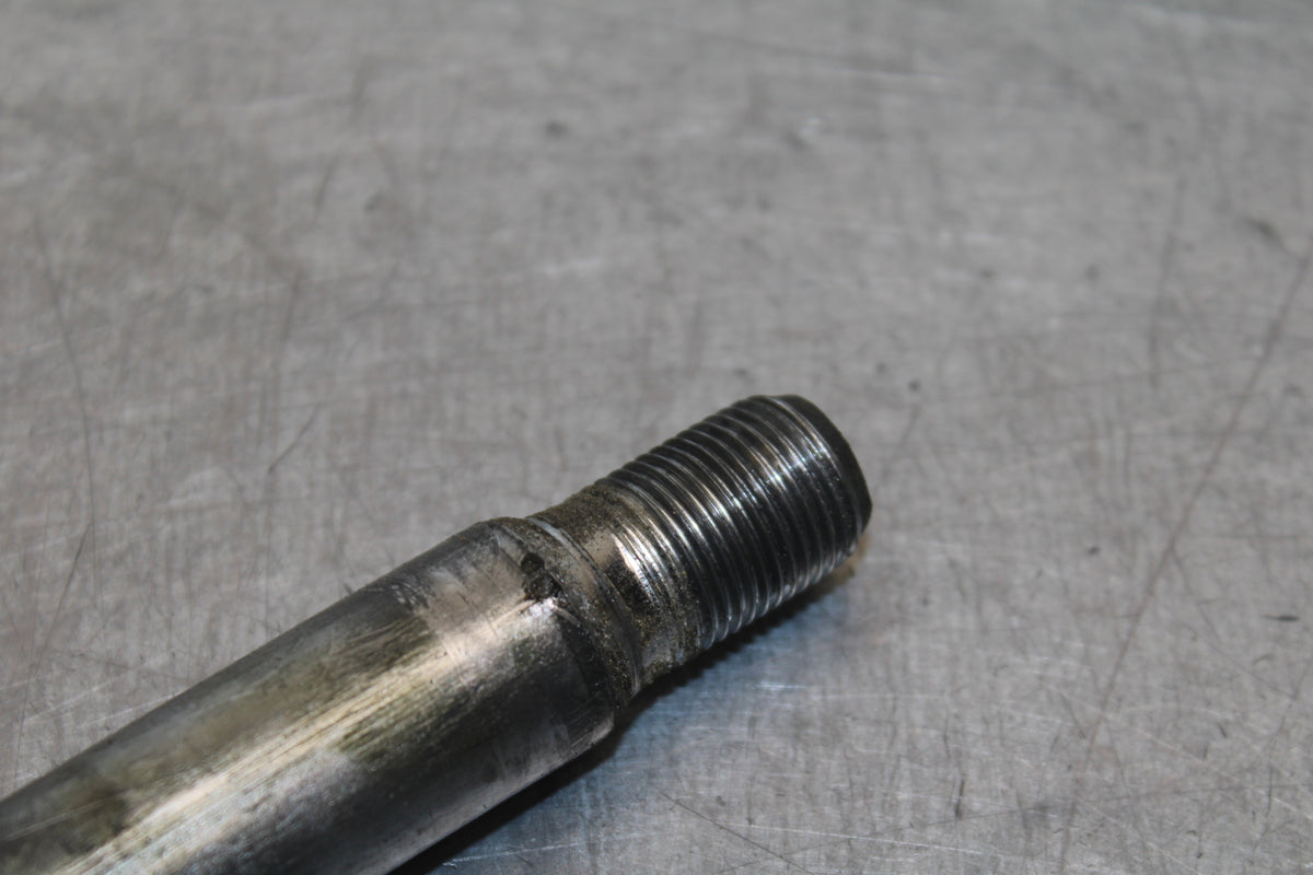 05-06 YAMAHA ROAD STAR XV1700A FRONT WHEEL RIM AXLE PIVOT BOLT BB703