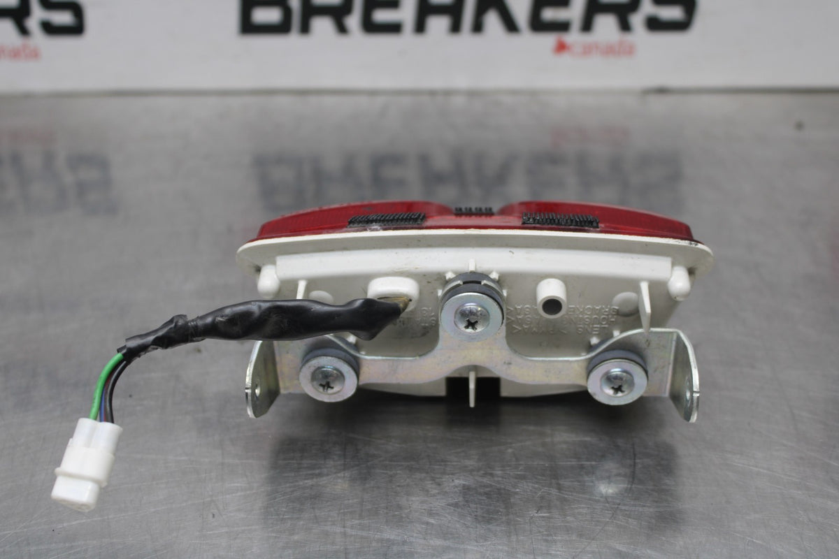 08-10 SUZUKI GSXR 600 REAR TAIL TAILLIGHT BACK BRAKE LIGHT BB835