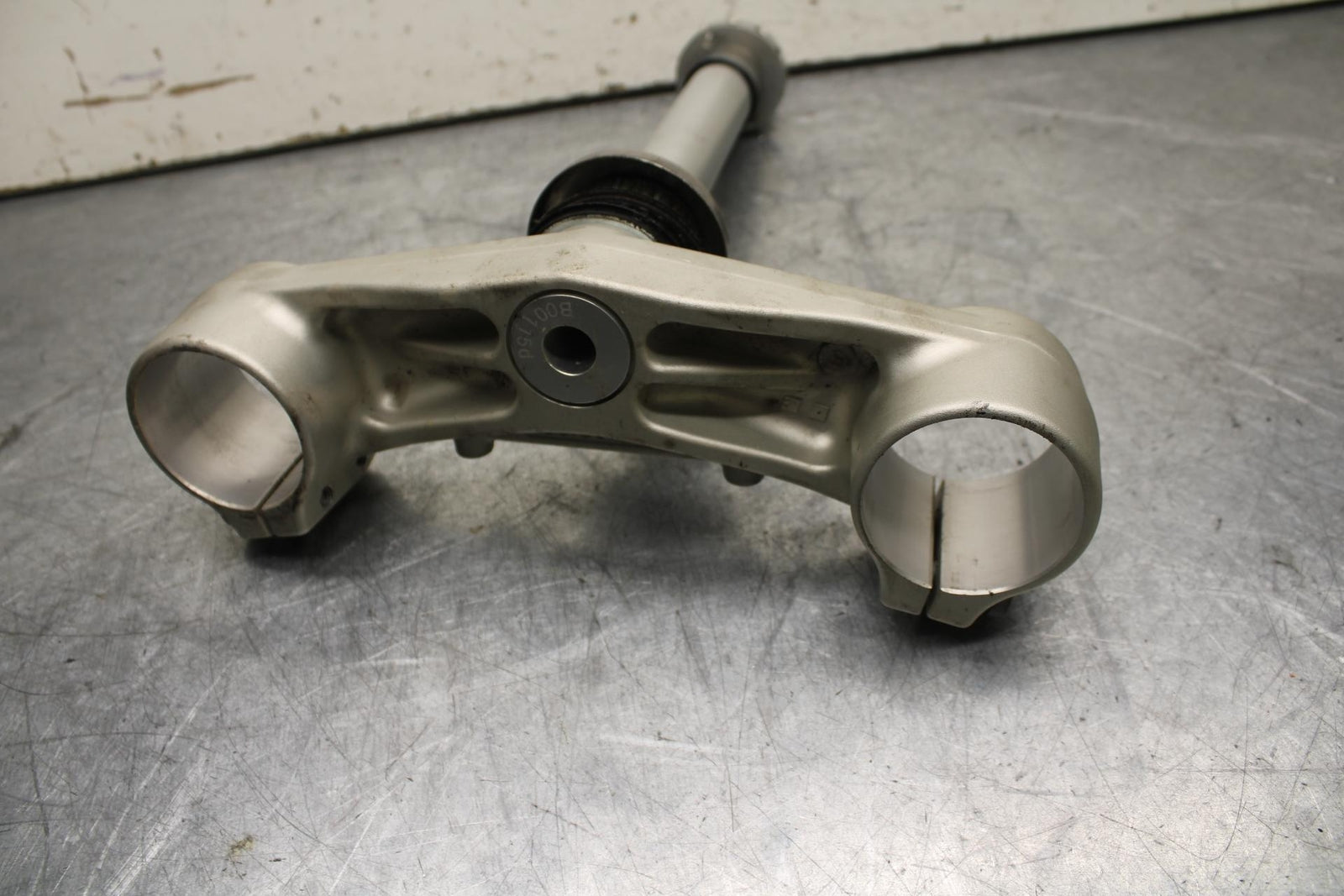 16-18 KTM 690 DUKE FRONT FORKS CLAMP LOWER TRIPLE TREE STEM BB631