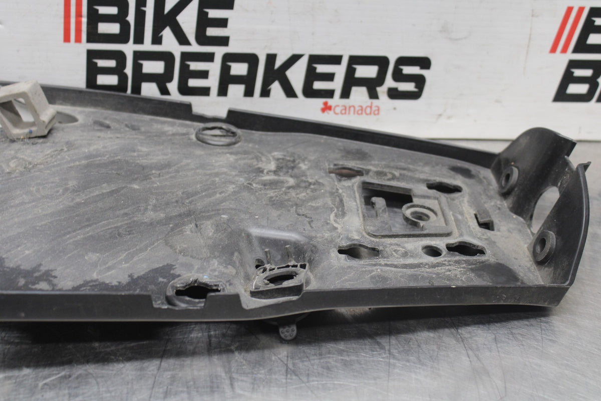 23 KAWASAKI Z900RS REAR BACK TAIL UNDERTAIL FAIRING COWL FENDER BB935