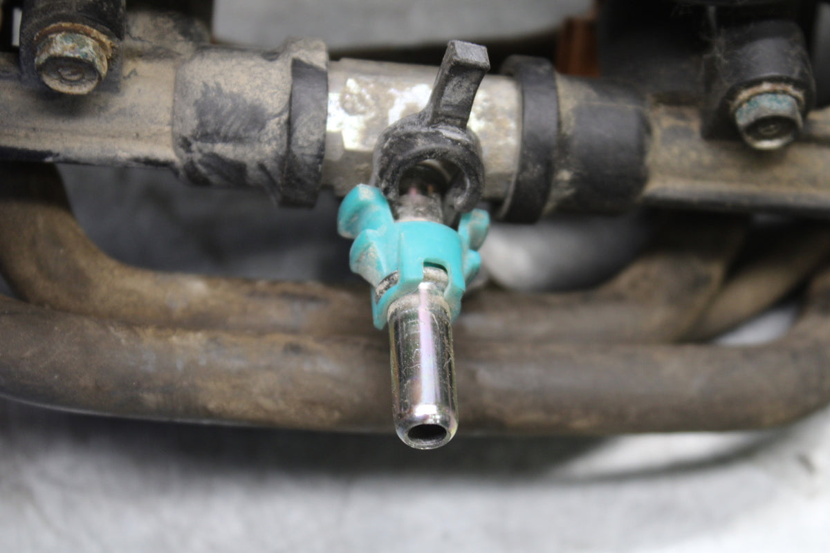 07-12 HONDA CBR600RR MAIN FUEL INJECTORS / THROTTLE BODIES 16400-MFJ-L01 BB672
