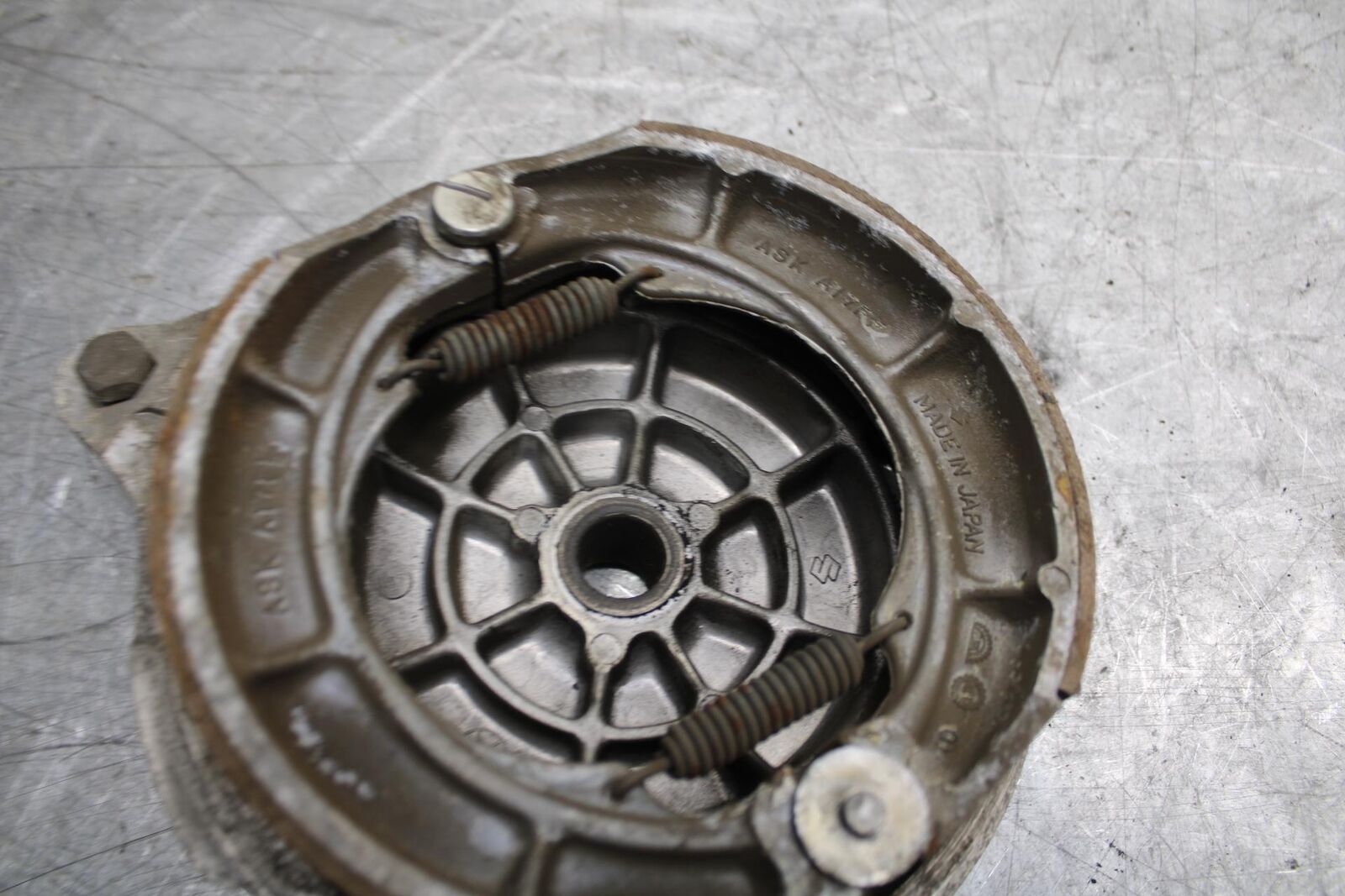 1982 Suzuki GS450L DRUM BRAKE  BB52