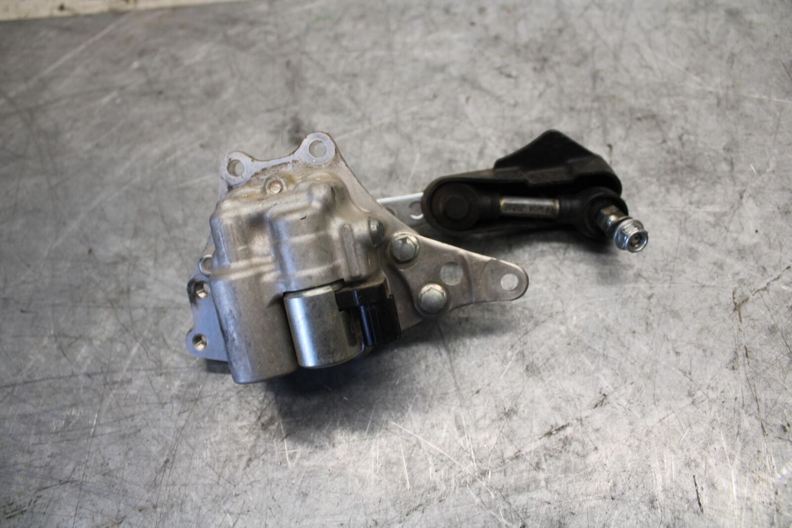2009 Honda CBR600RR STEERING DAMPER STABILIZER 53700-MFJ-D01 BB536