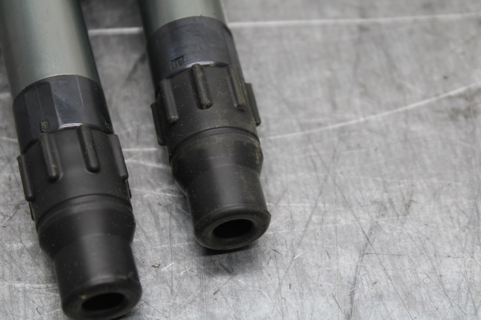 19-22 KAWASAKI Z400 IGNITION COILS COIL SPARK PLUG CAPS BB708