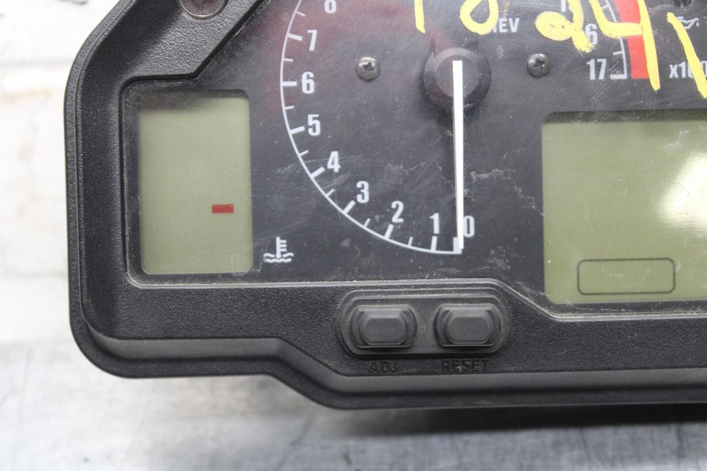 2006 Honda CBR600RR SPEEDO TACH GAUGES DISPLAY CLUSTER SPEEDOMETER  BB63