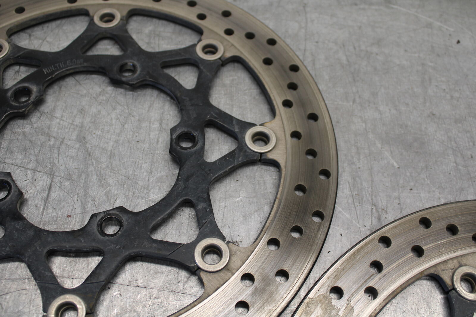 06-07 SUZUKI GSXR 600 FRONT LEFT RIGHT BRAKE ROTORS DISCS BB243