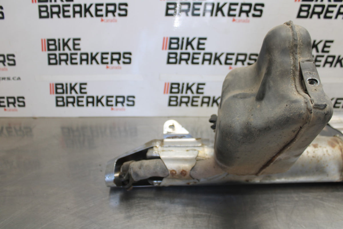 05-09 SUZUKI BOULEVARD C90 MUFFLER EXHAUST SILENCER PIPE SET PAIR BB918