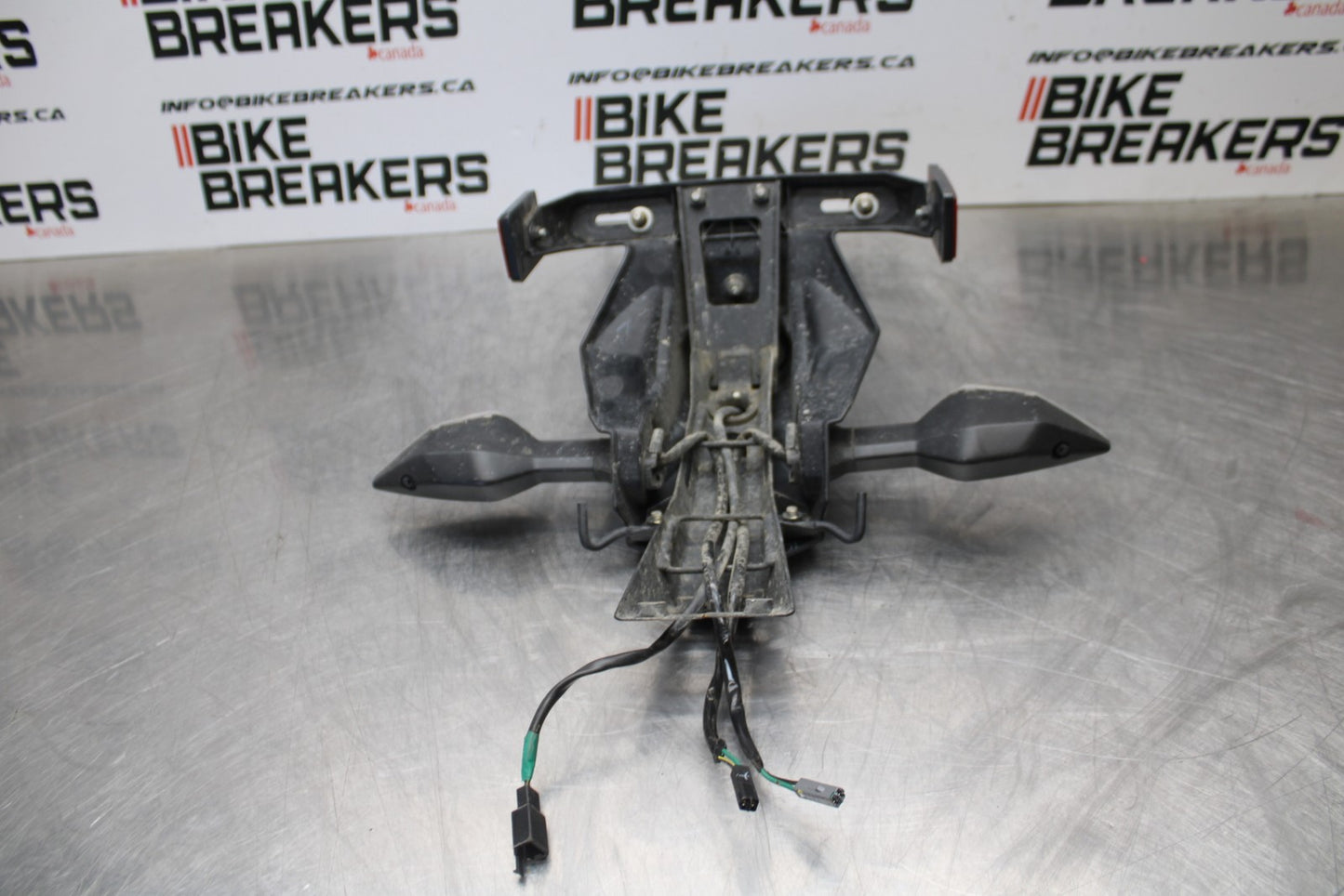 18-23 KAWASAKI NINJA 400 EX400 ABS REAR BACK FENDER MUD GUARD BB177