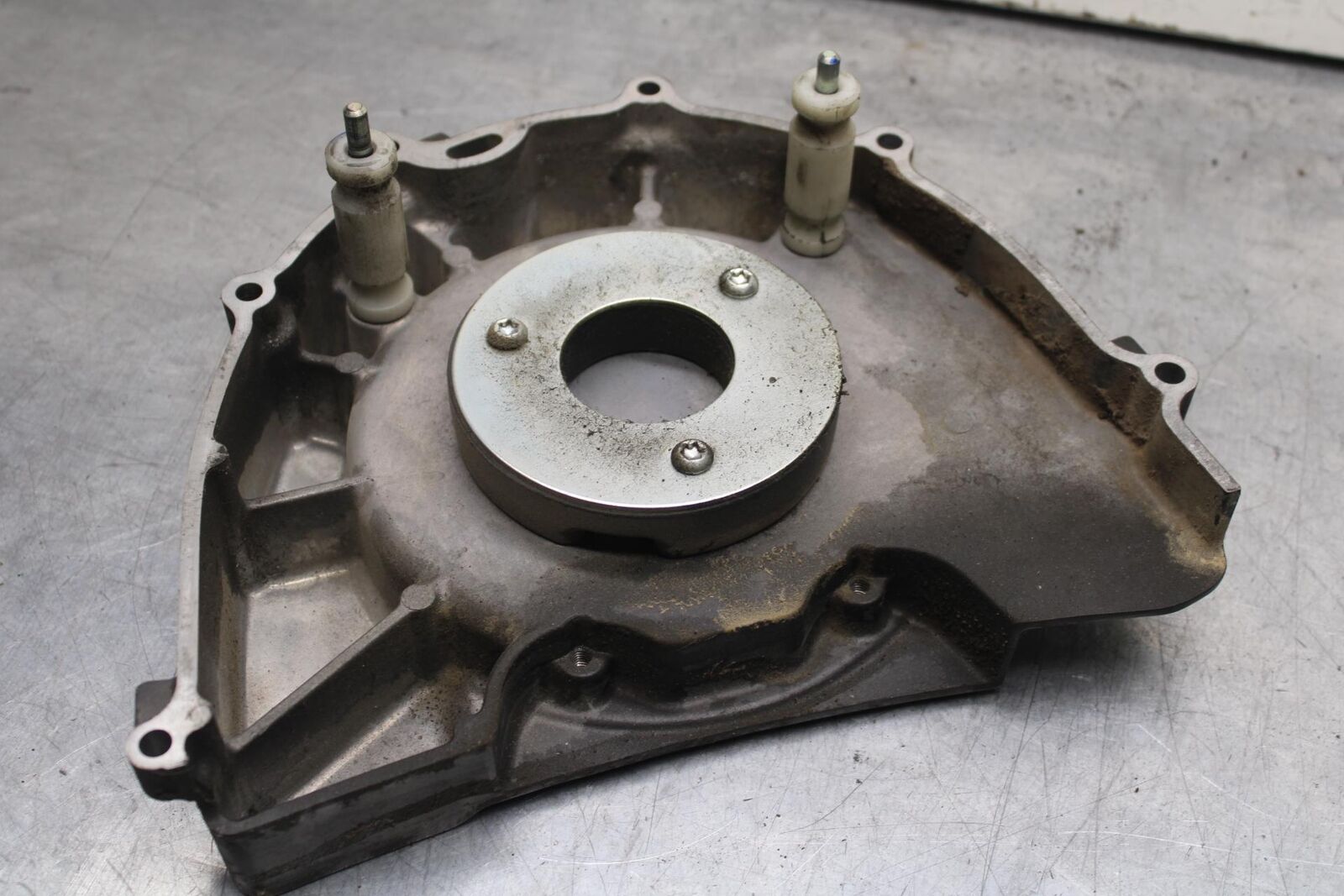 06-14 YAMAHA ROADLINER S XV1900S ENGINE SPROCKET COVER BB619