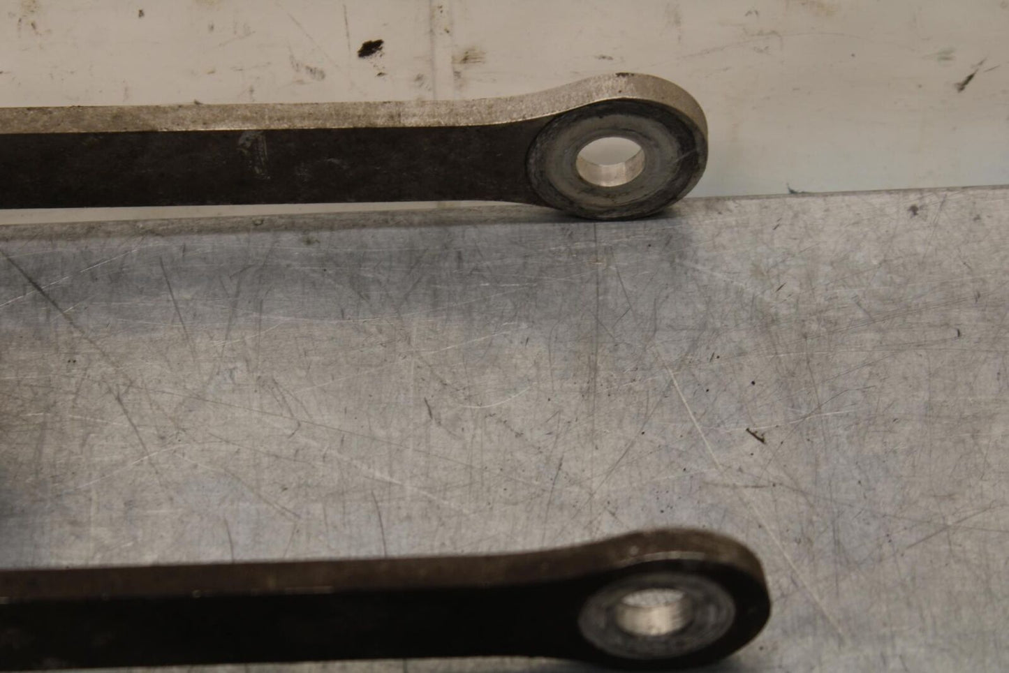 2011 Kawasaki Ninja ZX6R ZX600R REAR DOGBONE SHOCK LINKAGE LINK 39007-0006 BB587