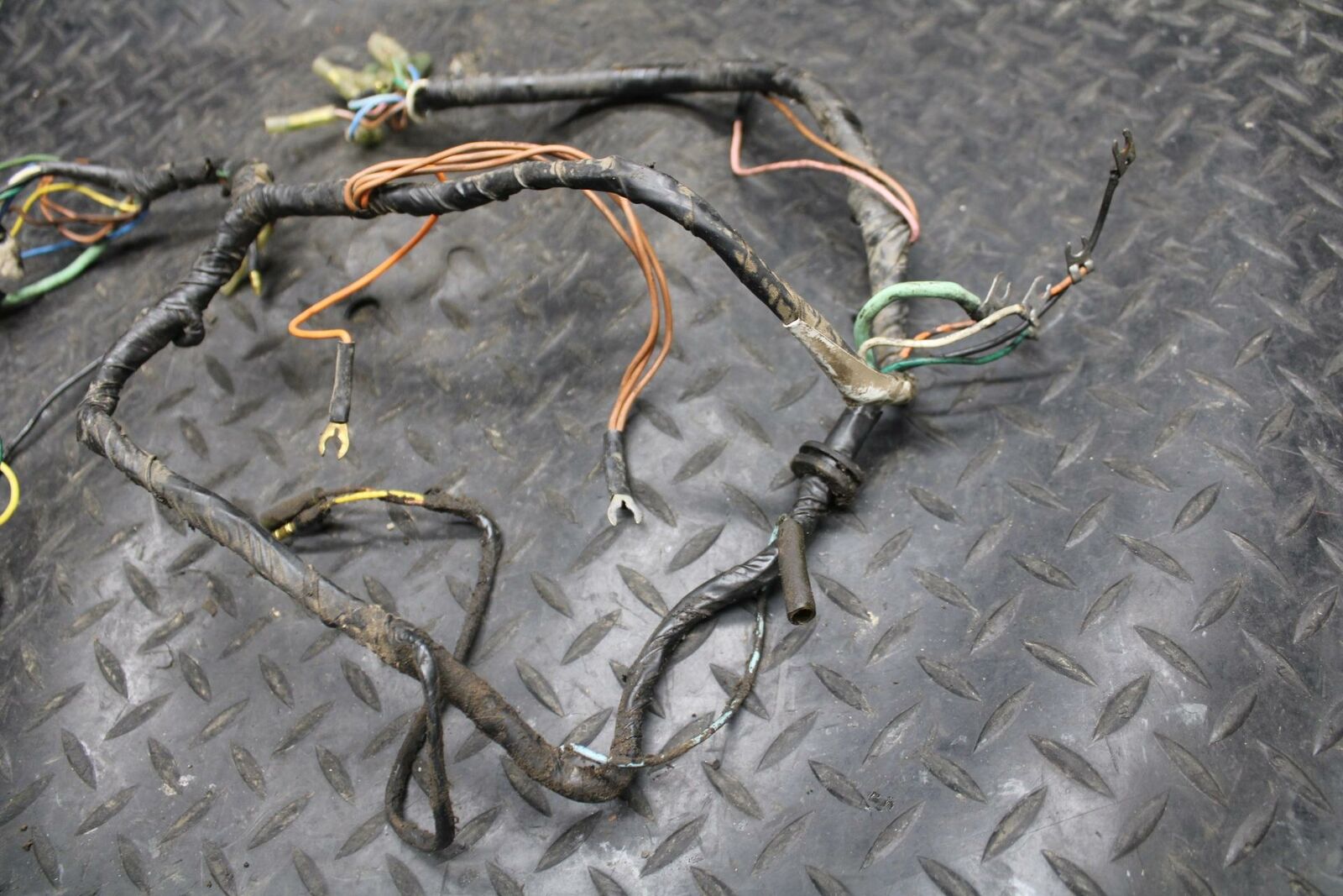 71 YAMAHA L5 MAIN ENGINE WIRING HARNESS MOTOR WIRE LOOM BB230