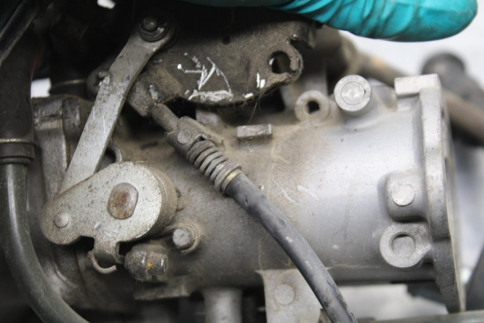 2005 Kawasaki Vulcan 1500 VN1500N Classic THROTTLE BODY BODIES 16163-1099 BB576