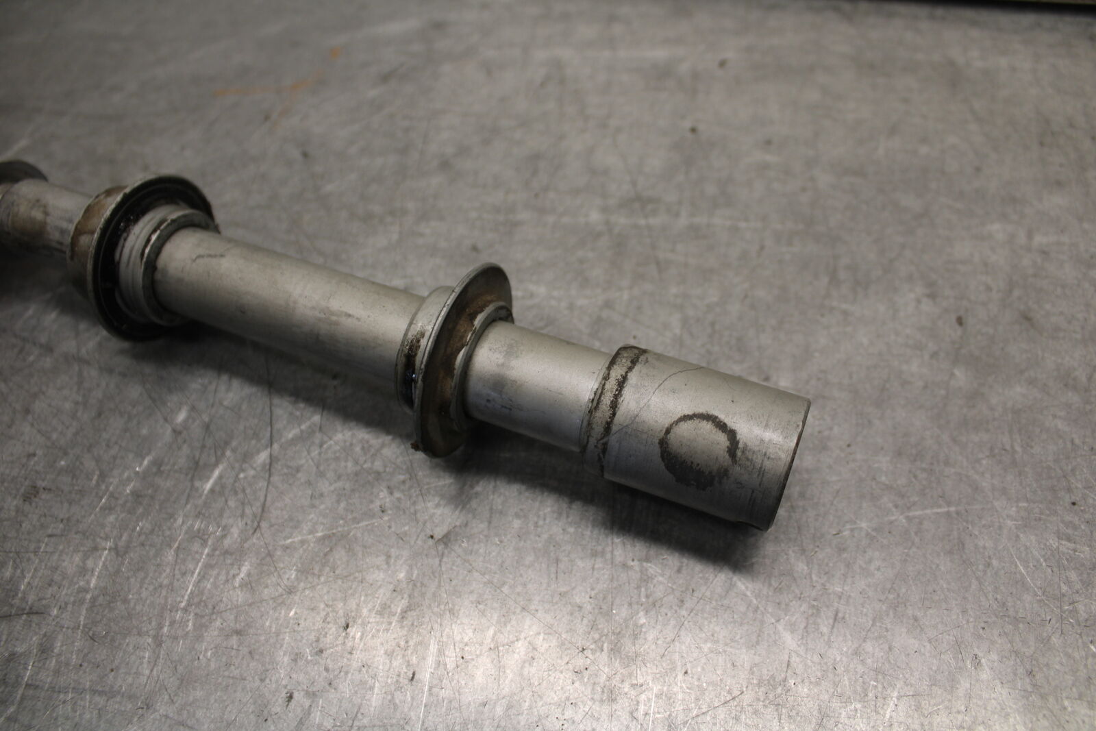 04-12 HONDA ST1300A FRONT WHEEL RIM AXLE PIVOT BOLT BB669