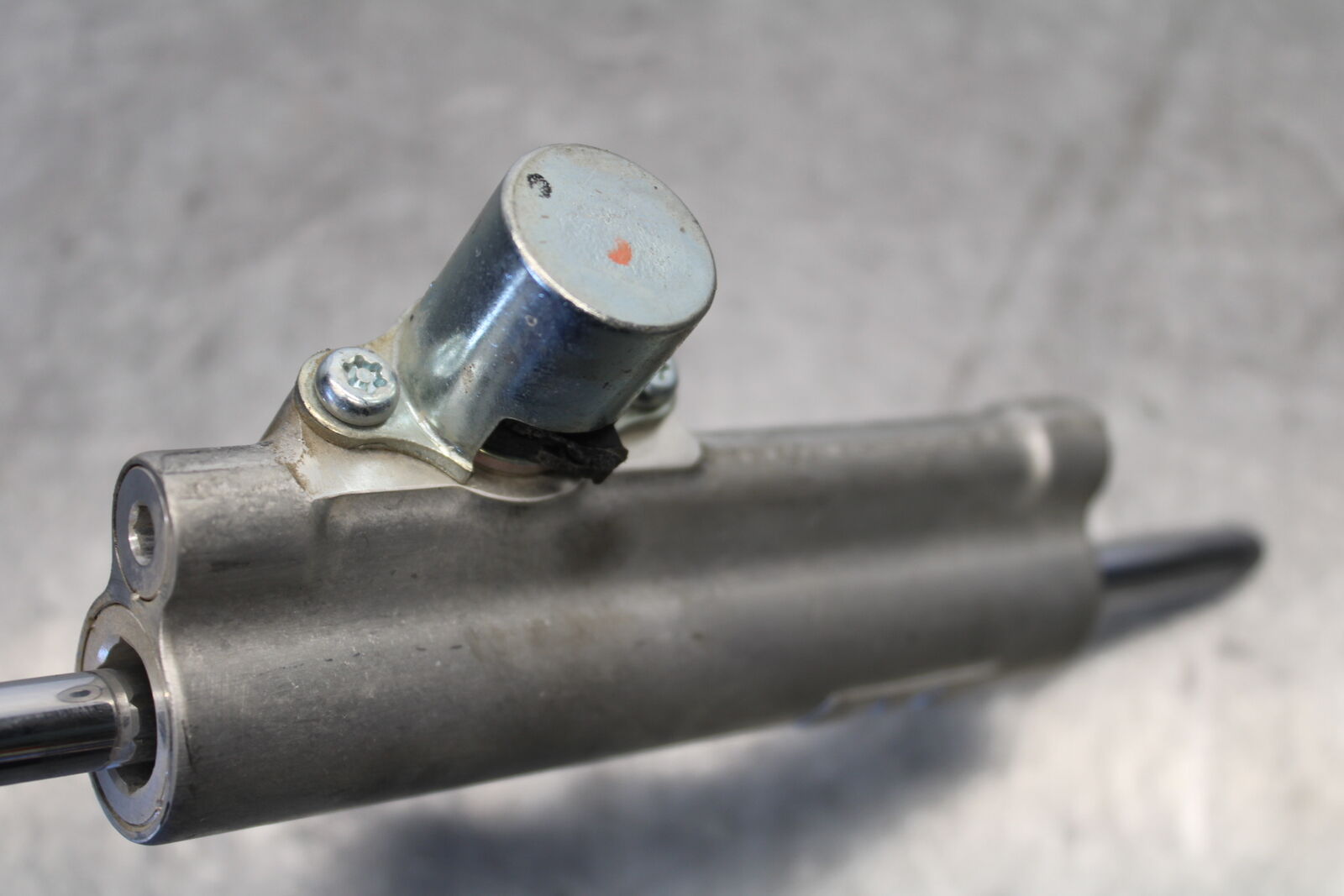 11-24 SUZUKI GSXR750 STEERING DAMPER STABILIZER BB687