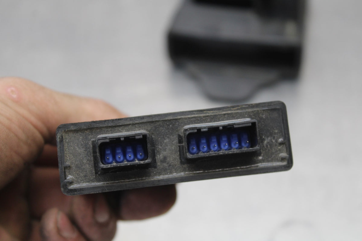 23-24 YAMAHA MT-07 RELAY ASSEMBLY LIGHT CONTROL UNIT BB194