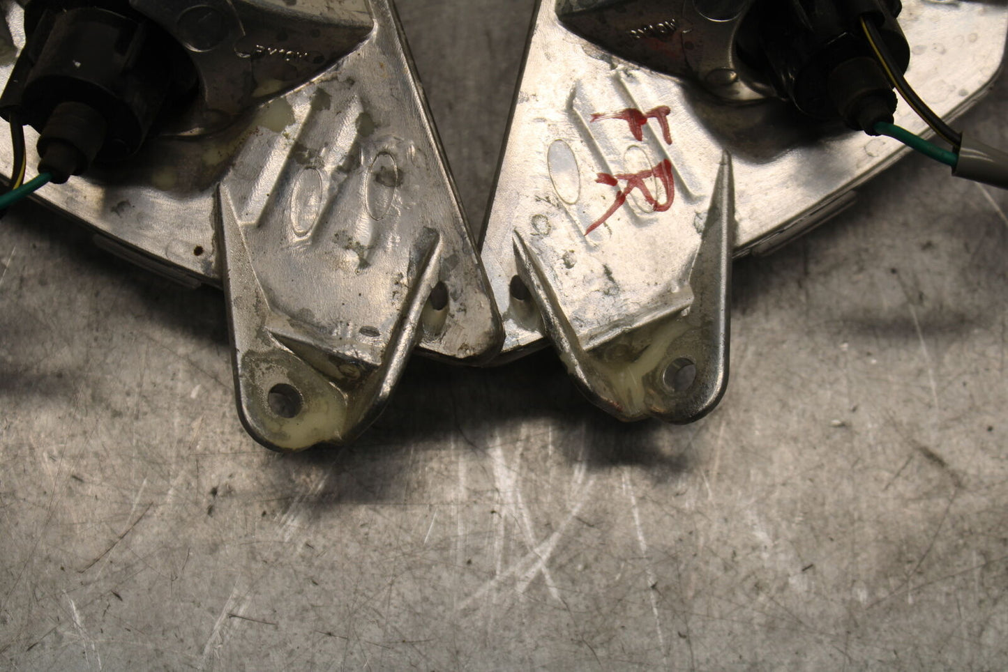 13-18 KAWASAKI NINJA ZX6R FRONT LEFT RIGHT TURN SIGNALS LIGHT INDICATORS BB666