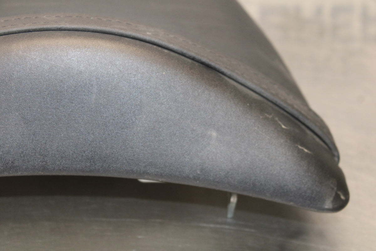 03-04 KAWASAKI Z1000 REAR BACK PASSENGER TANDEM SEAT PAD SADDLE PILLION BB164