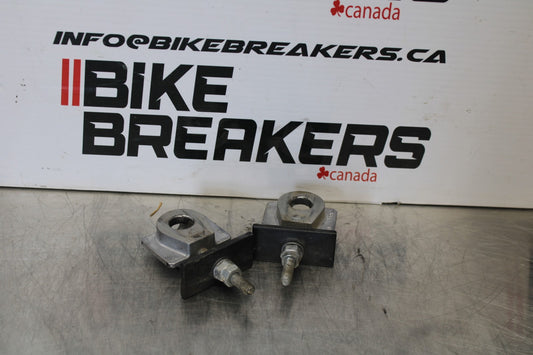 13-17 KAWASAKI NINJA 300 EX300 SWINGARM CHAIN ADJUSTMENT BRACKETS BB189