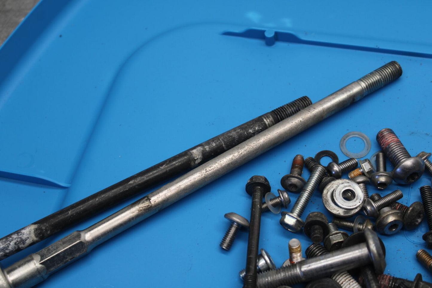 09-12 KAWASAKI NINJA ZX6R MOUNTING BOLTS HARDWARE MOTOR SCREWS BB698