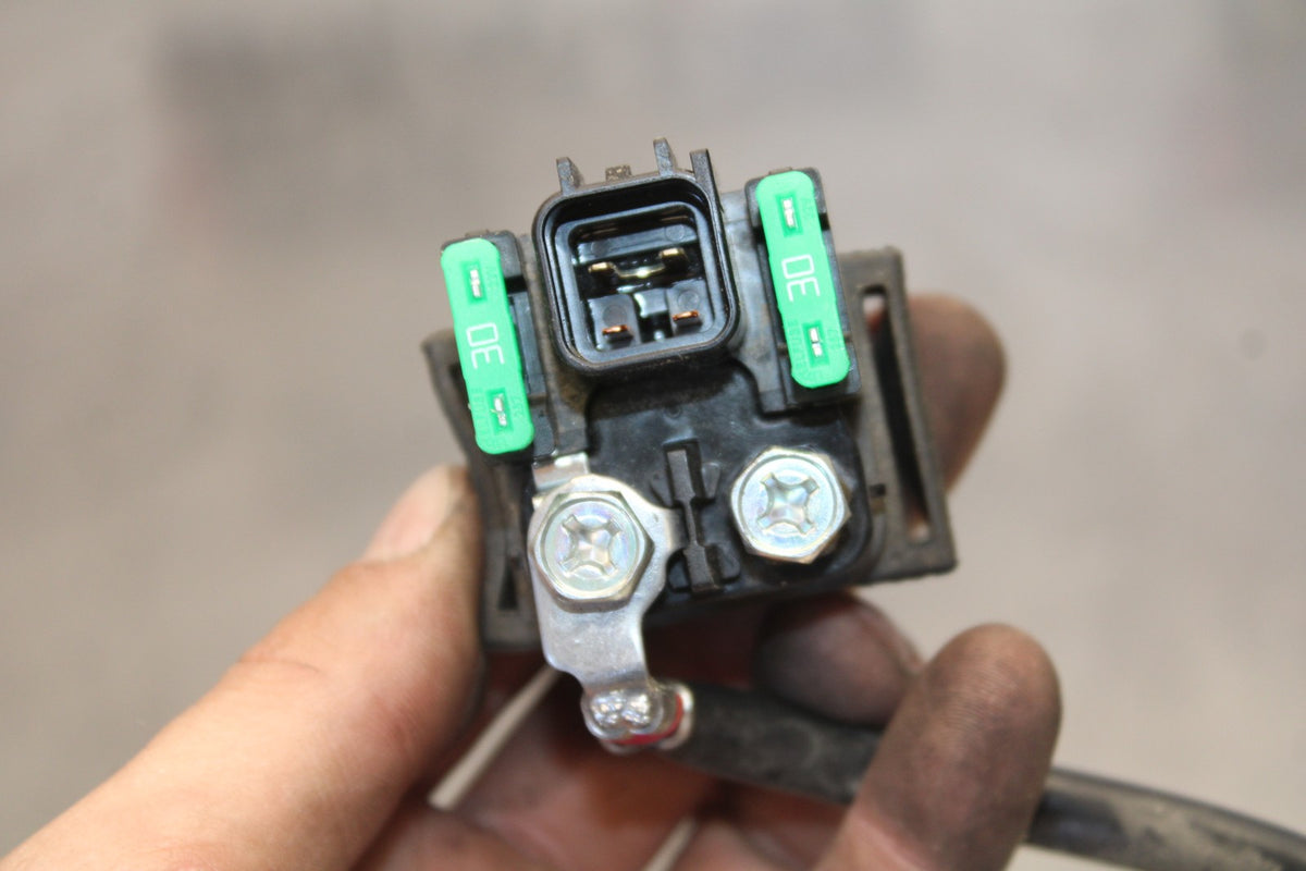 18 SUZUKI GSXR750 ENGINE STARTER RELAY STARTING MOTOR SWITCH BB891