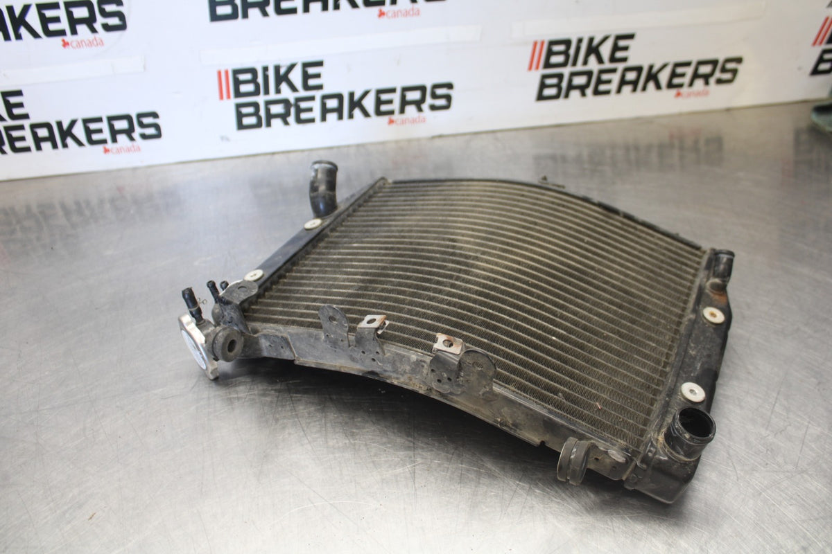 05 YAMAHA YZF R6 ENGINE RADIATOR MOTOR COOLER COOLING RADIATER BB894
