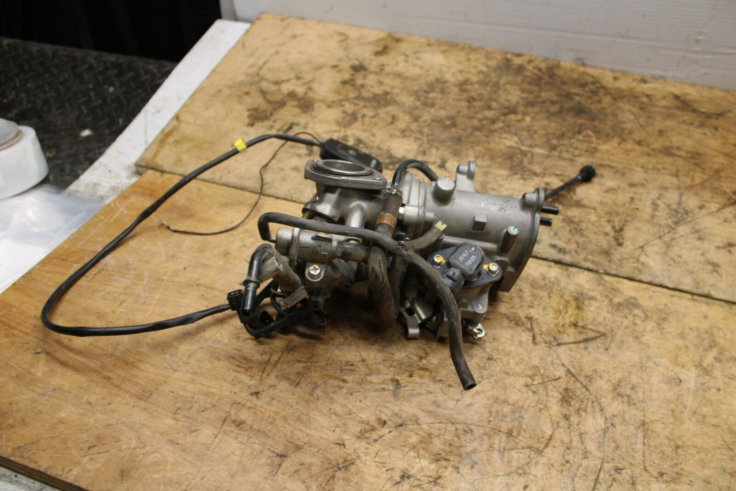 05-08 KAWASAKI VULCAN 1500 VN1500N CLASSIC THROTTLE BODY BODIES BB343