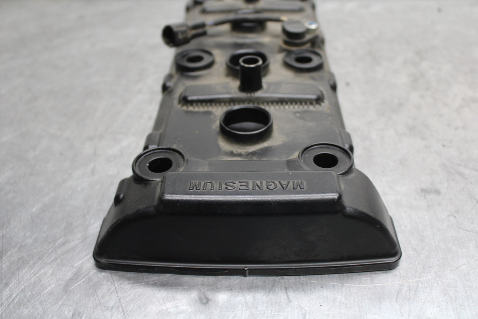 08-10 SUZUKI GSXR750 ENGINE TOP END CYLINDER HEAD COVER BB119
