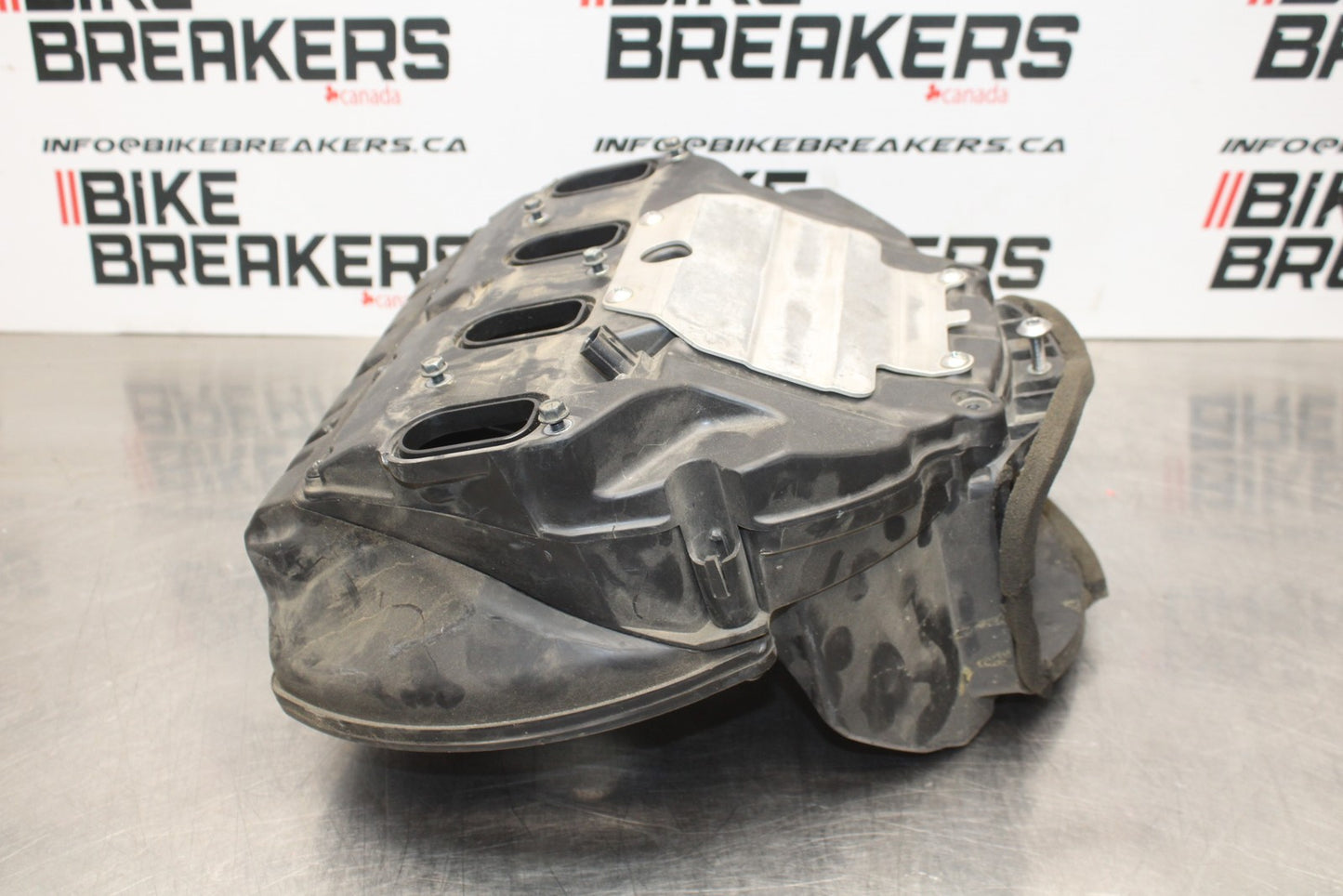 08 KAWASAKI NINJA ZX10R AIRBOX AIR INTAKE FILTER BOX BB201