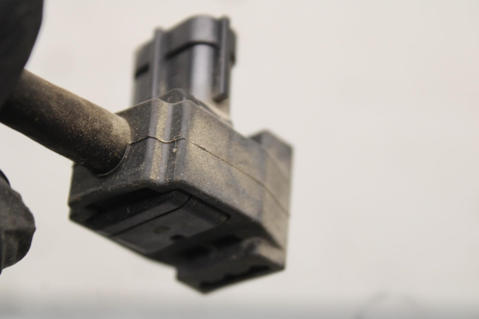 16-18 KTM 690 DUKE MAP MASS AIR FLOW PRESSURE SENSOR BB631