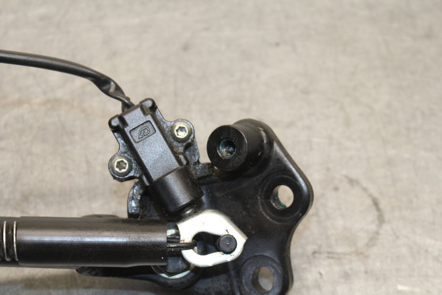 22-24 YAMAHA XSR900 KICKSTAND SIDE KICK STAND BB683