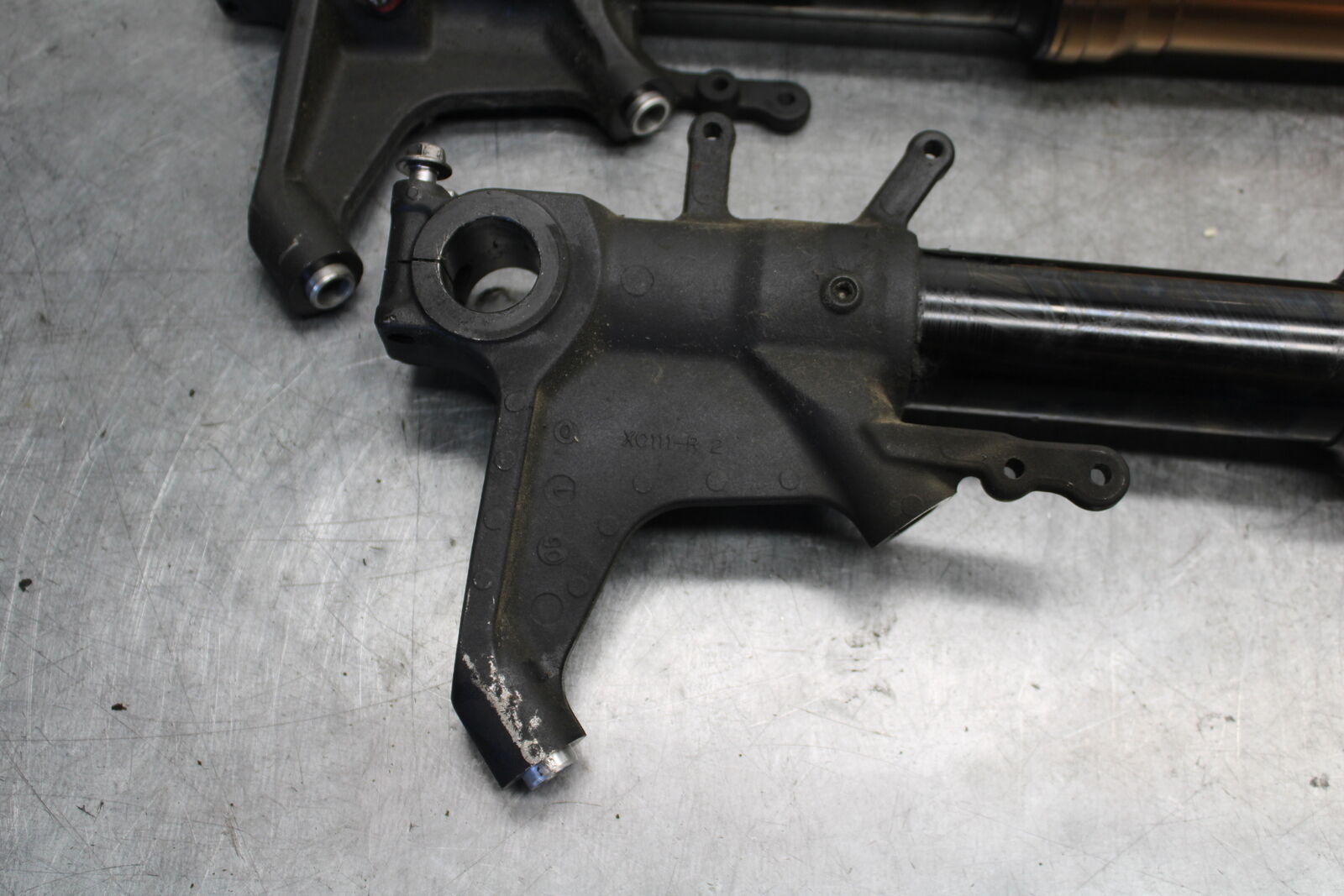 05-06 SUZUKI GSXR1000 FRONT FORKS SHOCK SUSPENSION SET PAIR 51103-41G20 BB663