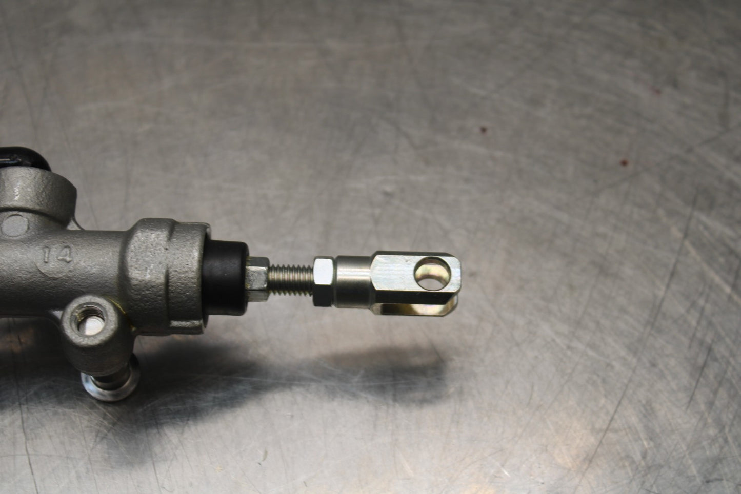 23-24 KAWASAKI NINJA ZX14R REAR BACK BRAKE MASTER CYLINDER W RESERVOIR BB764