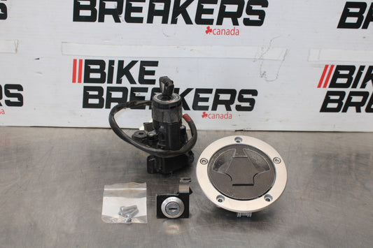13-18 KAWASAKI NINJA ZX6R IGNITION LOCK KEY SET W/ GAS CAP AND SEAT LOCK BB908