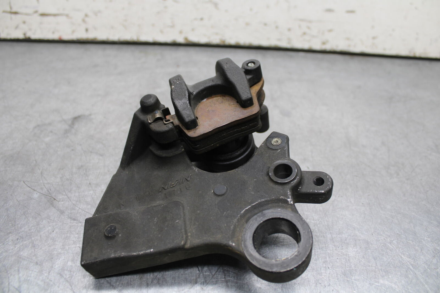 13-17 KAWASAKI NINJA ZX6R ZX636E REAR BACK BRAKE CALIPER W MOUNT BRACKET BB735