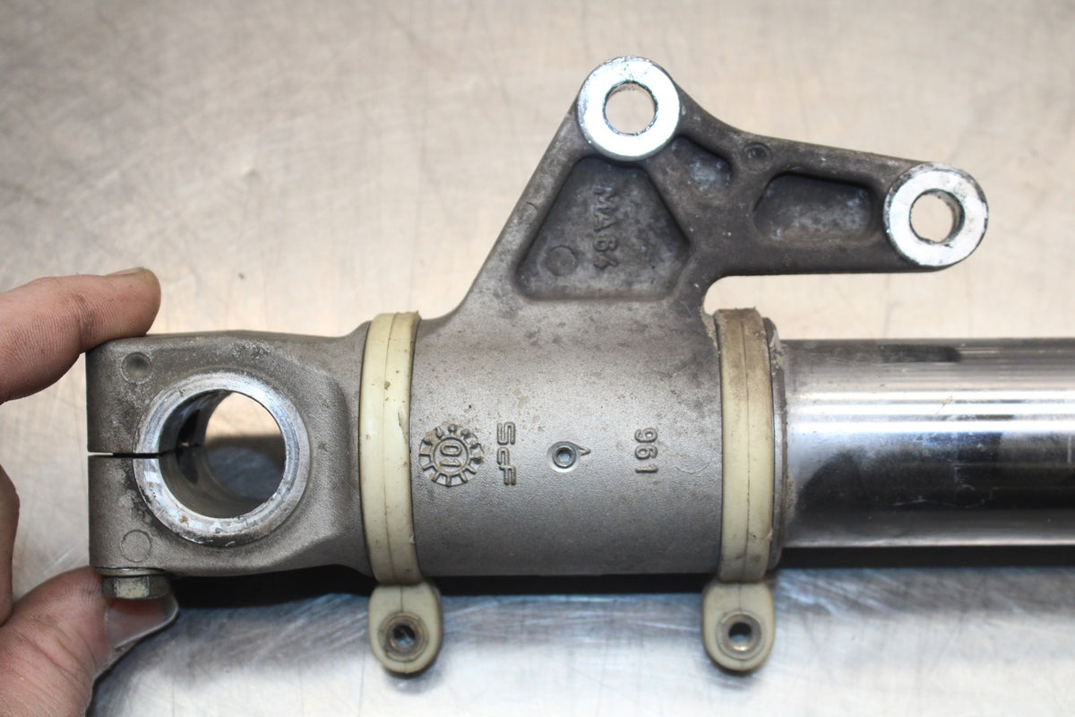 02 DUCATI MONSTER 620 FRONT FORKS SHOCK SUSPENSION SET PAIR BB851