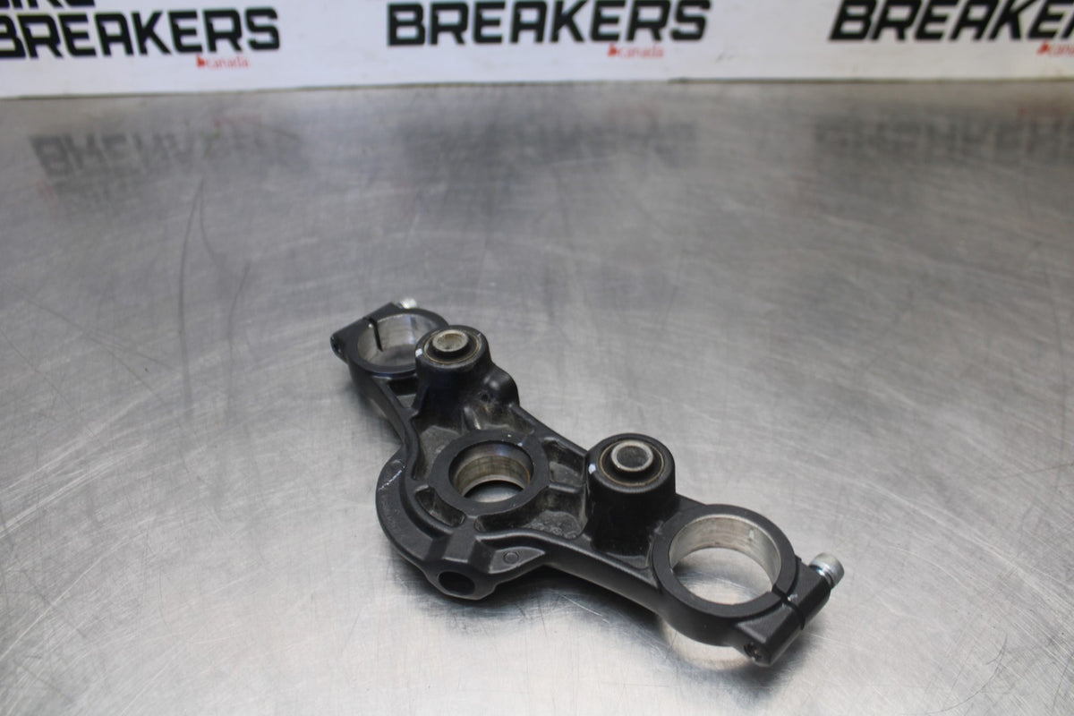 23 KAWASAKI NINJA 650 EX650 FORKS UPPER TRIPLE TREE CLAMP BB920