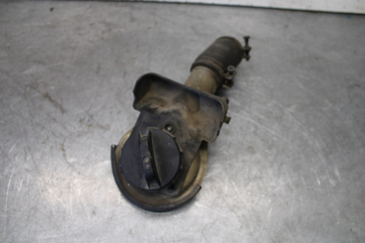 05-09 SUZUKI BOULEVARD C90 FUEL TANK GAS CAP BB692