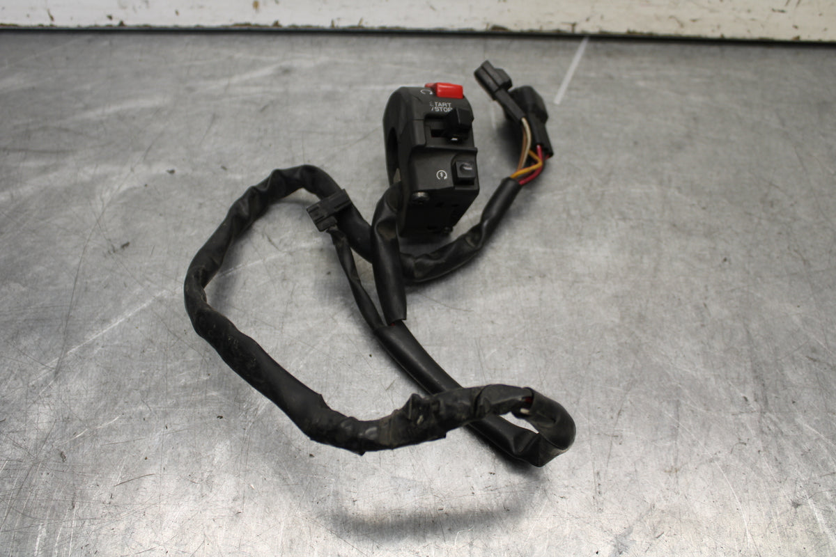 09-12 KAWASAKI NINJA ZX6R RIGHT CLIP ON KILL OFF START SWITCH SWITCHES BB656